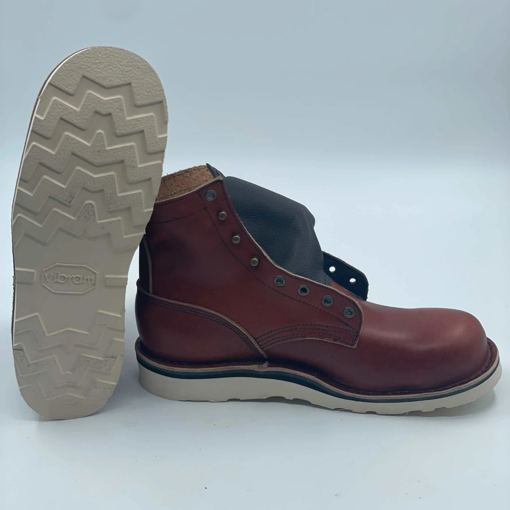 300 (Safety Toe) - Redwood - 9/E