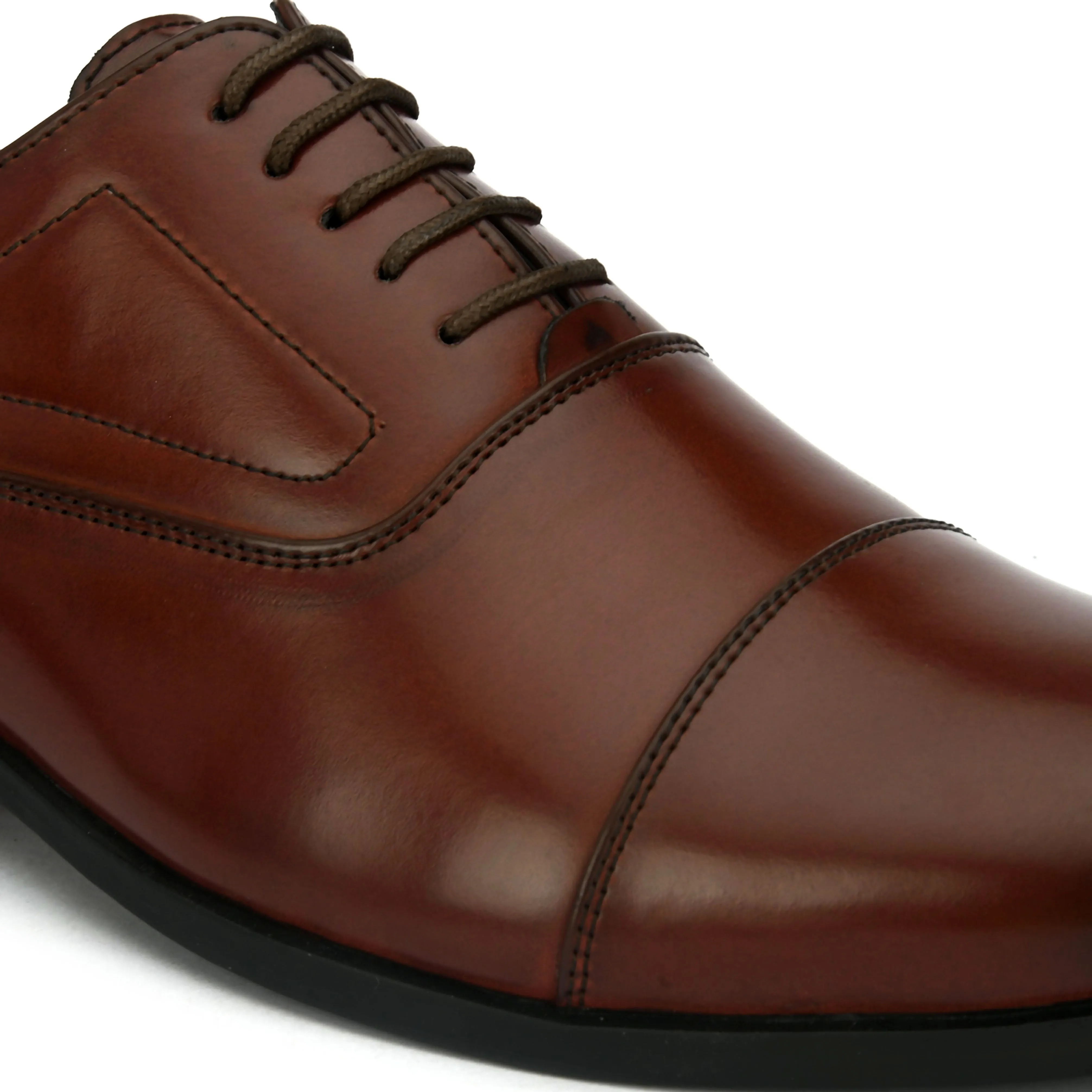 Ledger Cherry Oxford shoes