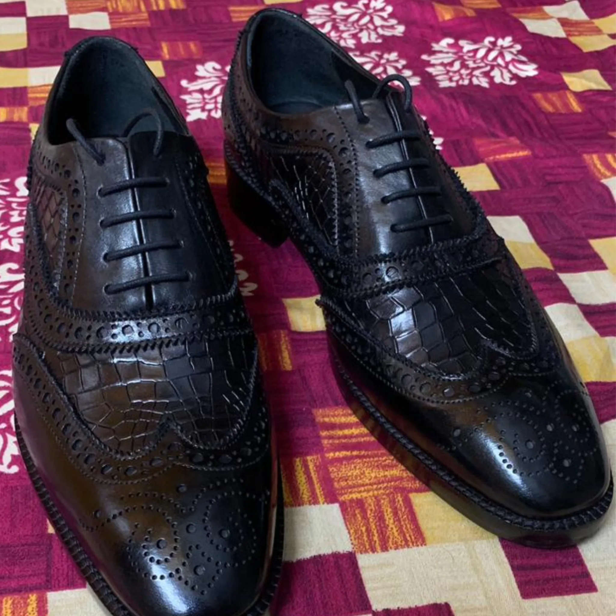 Wingtip Brogue Oxford- Croc Black